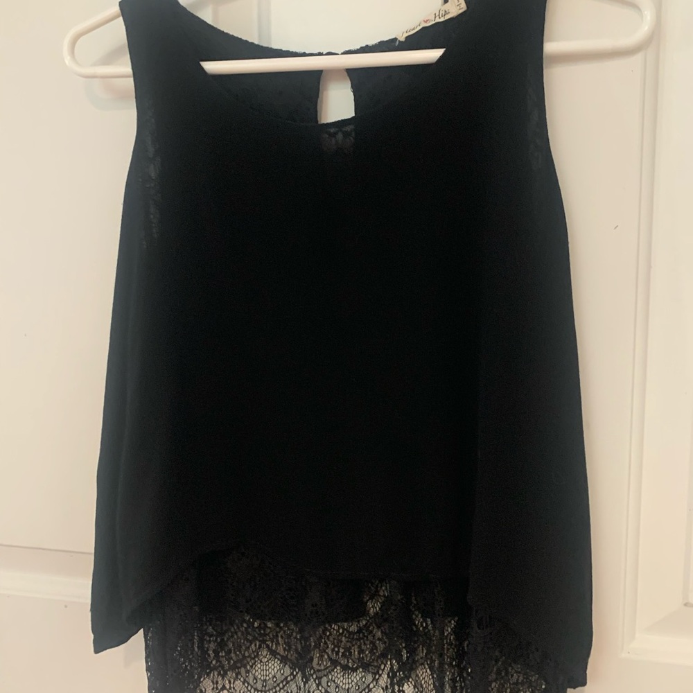 Heart Hips Black Lace-Trim Sleeveless Camisole